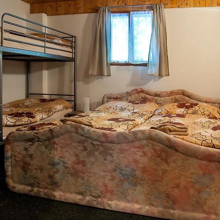 Lovecky Hotel Jivak Loučeň エクステリア 写真